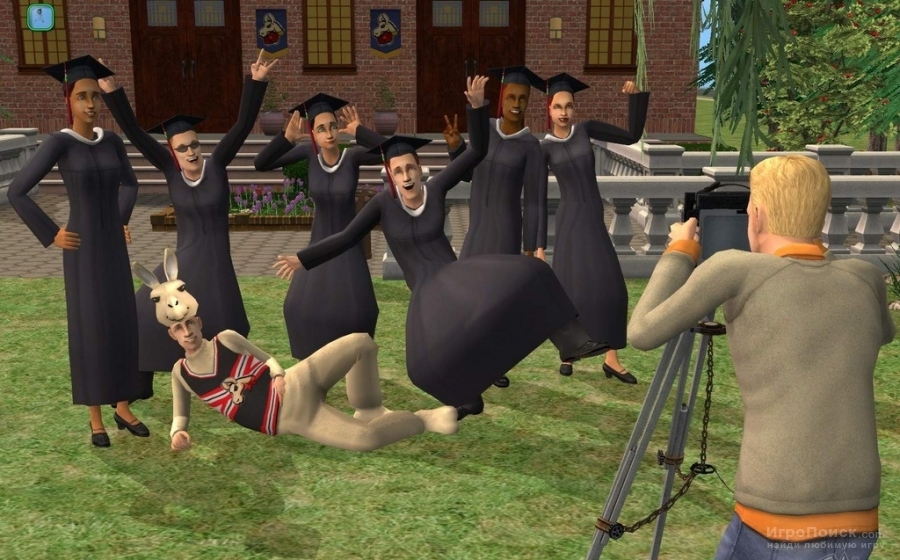    The Sims 2: University